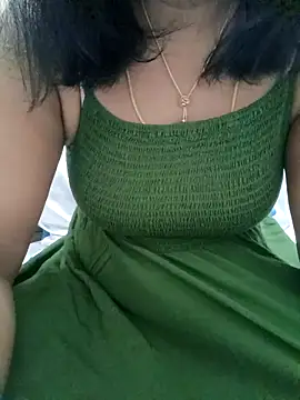 Snapshot of Tamil_Vishalini chatting on September 2025 01:33:01 AM Tamil Vishalini online show from September 2025 01:33:01 AM