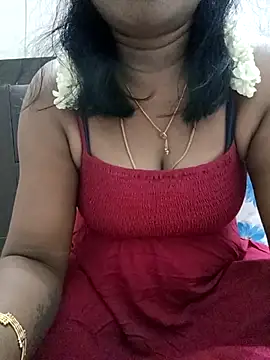 Snapshot of Tamil_Vishalini chatting on September 2025 06:24:02 PM Tamil Vishalini online show from September 2025 06:24:02 PM