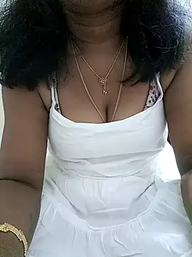 Snapshot of Tamil_Vishalini chatting on October 2025 06:12:02 AM Tamil Vishalini online show from October 2025 06:12:02 AM