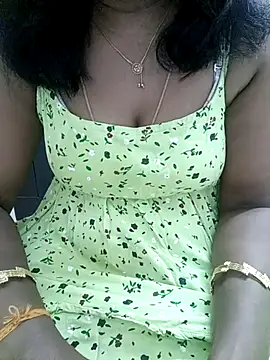 Snapshot of Tamil_Vishalini chatting on October 2025 06:13:01 AM Tamil Vishalini online show from October 2025 06:13:01 AM