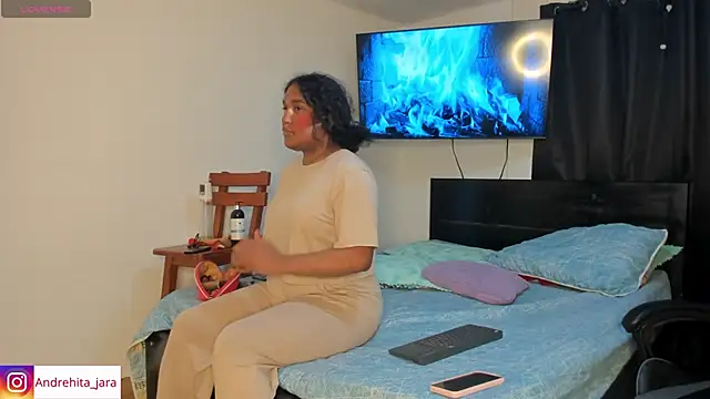 Snapshot of madisonbrunette chatting on November 2025 04:40:02 PM madisonbrunette online show from November 2025 04:40:02 PM