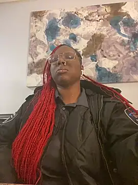 Snapshot of DamnBubbles chatting on February 2025 11:45:01 PM DamnBubbles online show from February 2025 11:45:01 PM