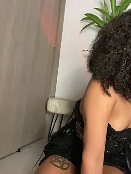 bronwgirl69 online show from September 2025 04:55:02 PM