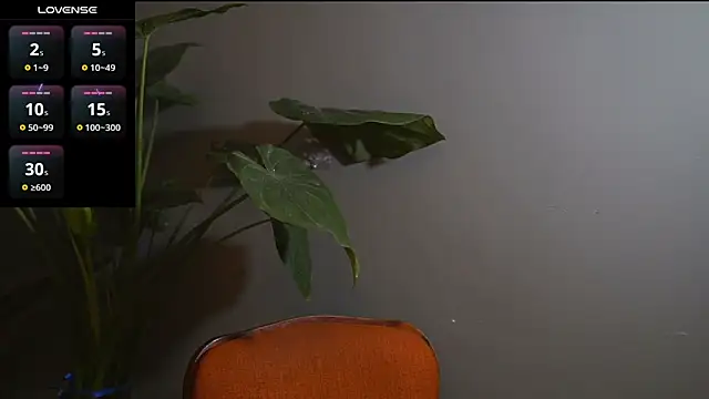 Snapshot of HairyRobxxx chatting on October 2025 04:48:01 PM HairyRobxxx online show from October 2025 04:48:01 PM