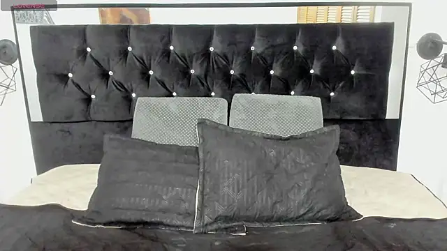 Snapshot of jisuscat chatting on October 2025 06:54:02 PM jisuscat online show from October 2025 06:54:02 PM