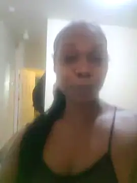 Snapshot of Looking4Jerries chatting on December 2024 03:12:01 AM Looking4Jerries online show from December 2024 03:12:01 AM