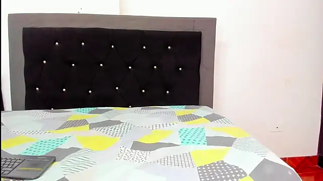 violetadumsper online show from February 2025 02:07:01 AM