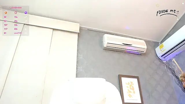 harper ziu online show from January 2025 07:59:02 PM