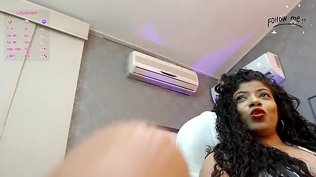 harper ziu online show from February 2025 10:25:01 PM