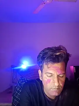 Snapshot of MAGNETICDADDY8 chatting on March 2025 12:10:01 AM MAGNETICDADDY8 online show from March 2025 12:10:01 AM
