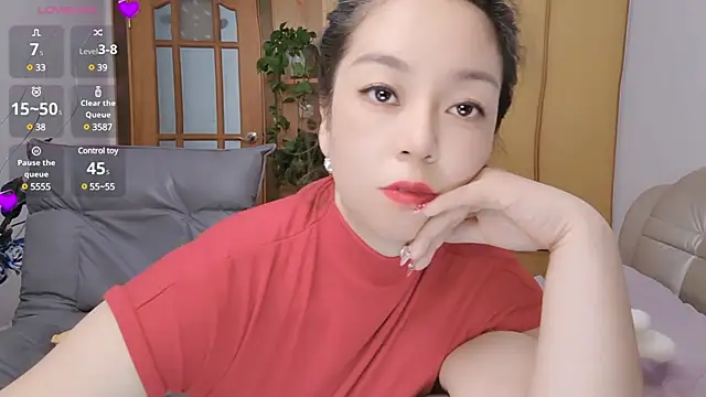 Snapshot of Mi--Manchi chatting on March 2025 06:13:02 AM Mi--Manchi online show from March 2025 06:13:02 AM