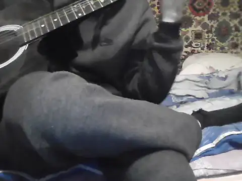 AlferezzSolvajo online show from November 2025 07:14:01 PM