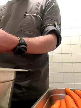 Snapshot of Pierre22000 chatting on October 2025 05:04:02 AM Pierre22000 online show from October 2025 05:04:02 AM