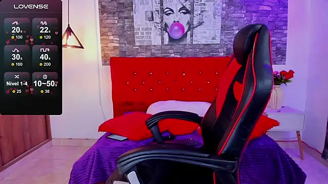 Emily sc online show from September 2025 01:48:02 PM