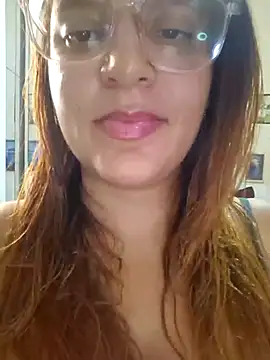 AliceRuivinha2 online show from January 2025 04:39:01 PM
