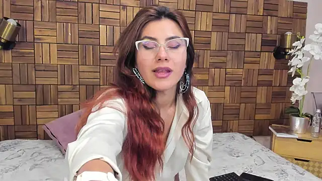iriis rosse online show from January 2025 09:34:01 PM