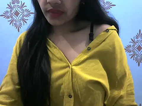 Snapshot of Misha_Sweett chatting on March 2025 05:43:02 AM Misha Sweett online show from March 2025 05:43:02 AM