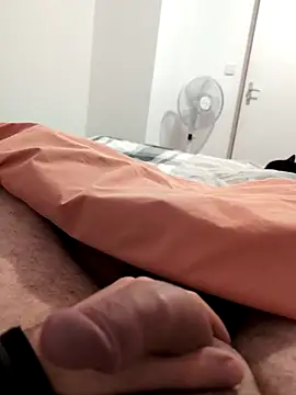 Snapshot of coquin5995 chatting on November 2025 08:03:02 AM coquin5995 online show from November 2025 08:03:02 AM