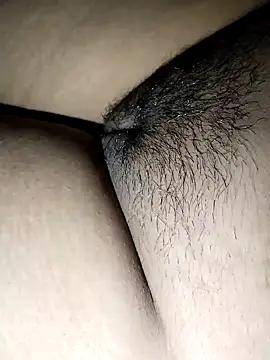 Snapshot of nikitacute23 chatting on October 2025 05:24:02 PM nikitacute23 online show from October 2025 05:24:02 PM