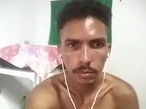 MagrinhoSaradoo online show from February 2025 01:21:02 AM