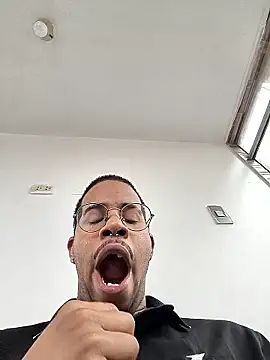 Snapshot of THEGOATHL chatting on October 2025 02:58:02 PM THEGOATHL online show from October 2025 02:58:02 PM