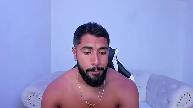 Snapshot of Santiago_huntt chatting on October 2025 09:16:02 PM Santiago huntt online show from October 2025 09:16:02 PM