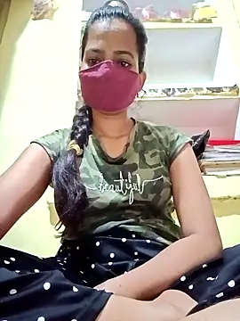 Snapshot of Pooja_cut chatting on October 2025 04:24:02 PM Pooja cut online show from October 2025 04:24:02 PM