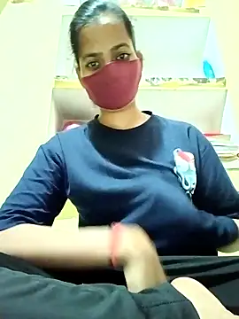 Snapshot of Pooja_cut chatting on October 2025 05:24:02 PM Pooja cut online show from October 2025 05:24:02 PM