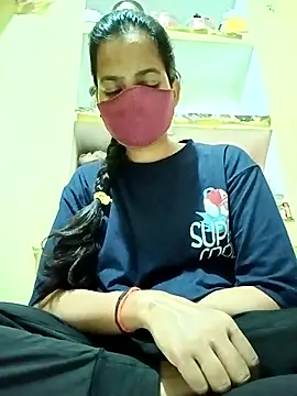 Snapshot of Pooja_cut chatting on November 2025 05:12:02 PM Pooja cut online show from November 2025 05:12:02 PM