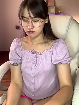 Snapshot of Camila_pinkk chatting on January 2025 01:03:02 PM Camila pinkk online show from January 2025 01:03:02 PM