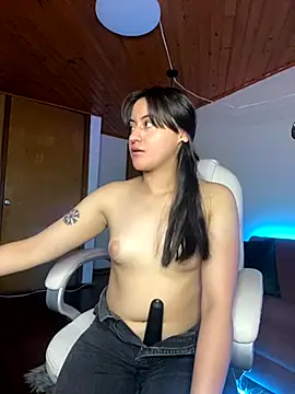 Camila pinkk online show from October 2025 06:31:02 PM