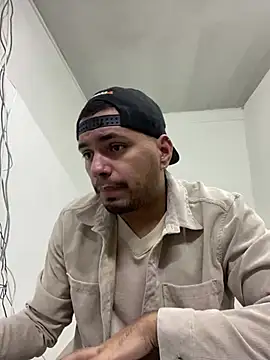 EnriquevillaF online show from January 2025 08:09:01 PM
