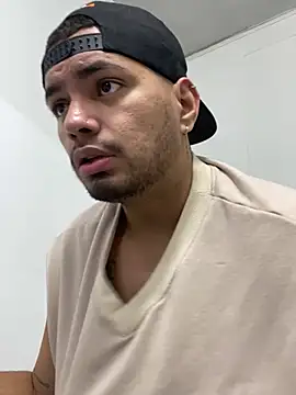 EnriquevillaF online show from January 2025 11:11:01 PM