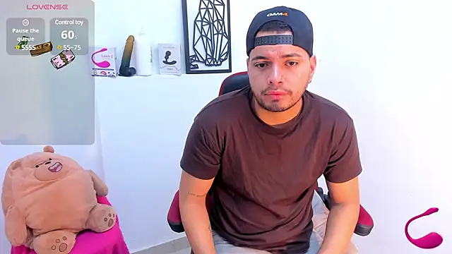 EnriquevillaF online show from January 2025 01:44:02 PM
