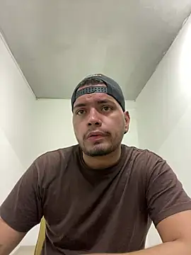 EnriquevillaF online show from January 2025 09:13:01 PM
