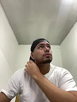 EnriquevillaF online show from January 2025 09:11:02 PM