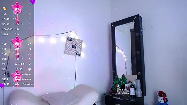 Snapshot of Yorkeidys1 chatting on November 2025 04:33:02 AM Yorkeidys1 online show from November 2025 04:33:02 AM