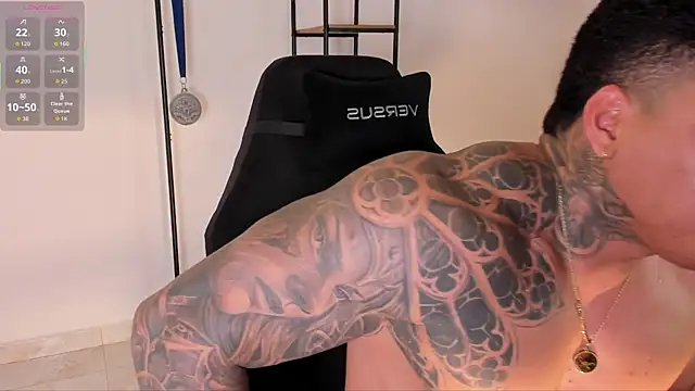 Snapshot of Maximoscott chatting on September 2025 01:27:01 AM Maximoscott online show from September 2025 01:27:01 AM