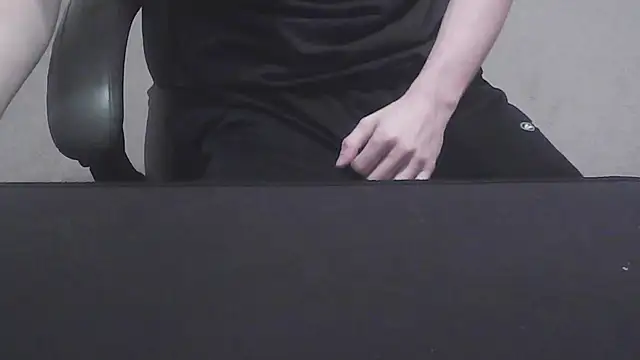 LoveFun02 online show from December 2025 05:30:01 PM