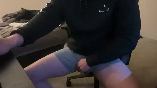 Snapshot of zadddy781 chatting on December 2025 09:14:01 AM zadddy781 online show from December 2025 09:14:01 AM