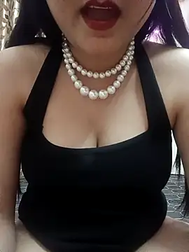 karishma kappur online show from February 2025 04:44:01 PM