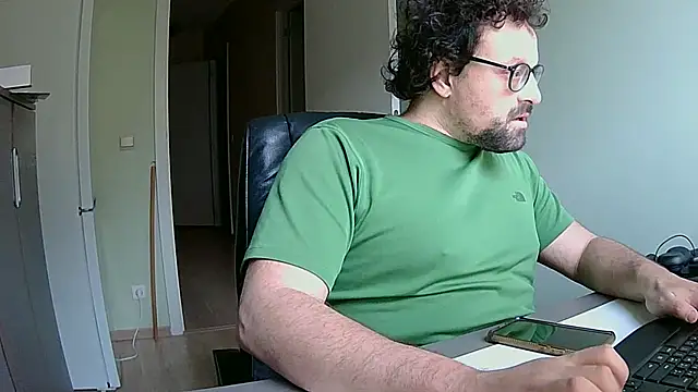 littlehairyman online show from November 2025 08:26:01 AM