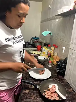 Snapshot of giselao chatting on February 2025 08:33:02 PM giselao online show from February 2025 08:33:02 PM