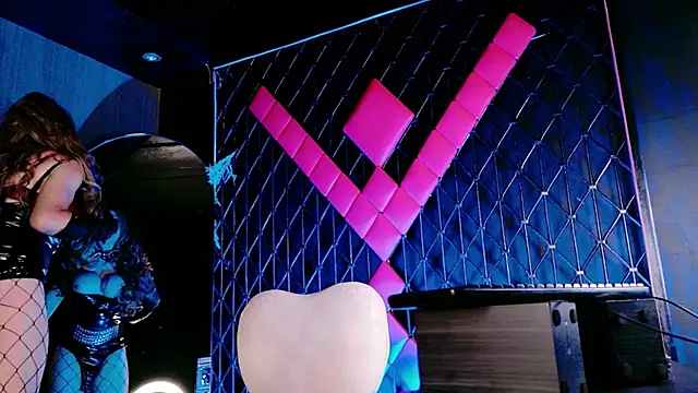 Domina-tef online show from October 2025 11:59:02 PM