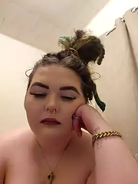 LitHippieBaby420 online show from February 2025 05:29:01 PM
