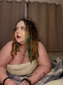 LitHippieBaby420 online show from February 2025 01:21:02 AM