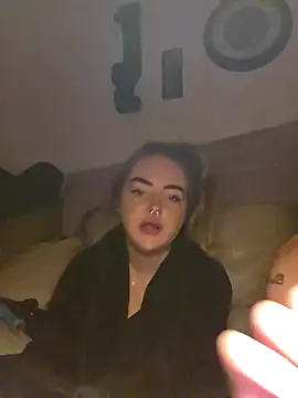 LitHippieBaby420 online show from September 2025 02:24:02 AM