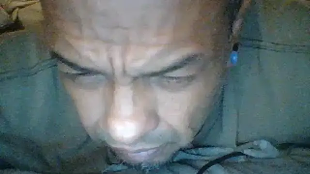 Snapshot of Nice_n_hairy580 chatting on December 2025 07:47:01 AM Nice n hairy580 online show from December 2025 07:47:01 AM