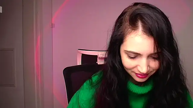 Snapshot of Amalia_amor chatting on January 2025 06:24:01 AM Amalia amor online show from January 2025 06:24:01 AM