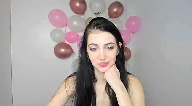 Snapshot of Amalia_amor chatting on February 2025 03:54:01 PM Amalia amor online show from February 2025 03:54:01 PM